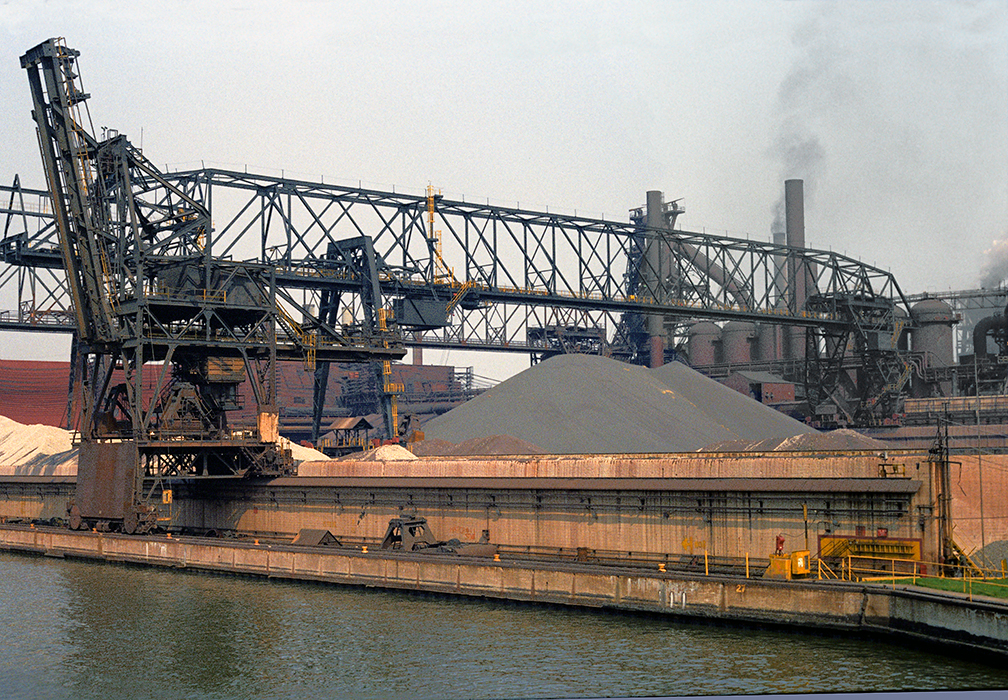 Ilost steel inland docks